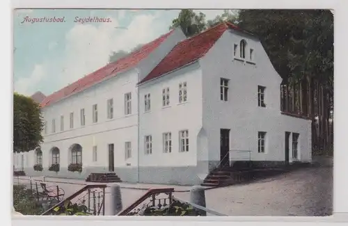 906044 Ak Augustusbad - Seydelhaus, Straßenansicht 1920