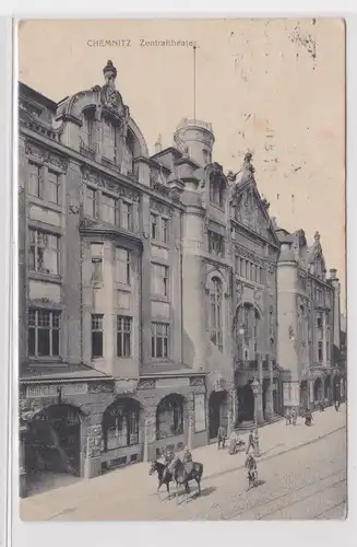 904818 Ak Chemnitz - Zentraltheater, Straßenansicht mit Pferden 1911