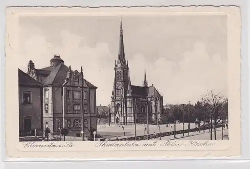 906154 Ak Chemnitz - Theaterplatz mit Petri-Kirche 1943