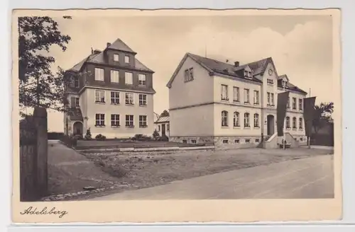 905665 Ak Adelsberg-Chemnitz - Schule, Straßenansicht 1942