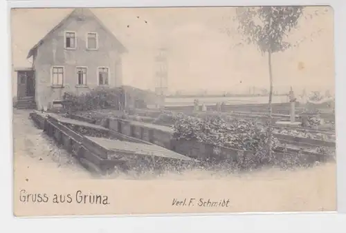 906447 Ak Gruss aus  Grüna - Straßenansicht mit Haus und Garten 1938