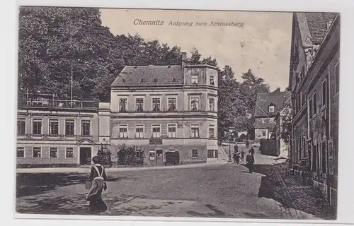 905696 Ak Chemnitz - Aufgang zum Schlossberg, Straßenansicht 1918