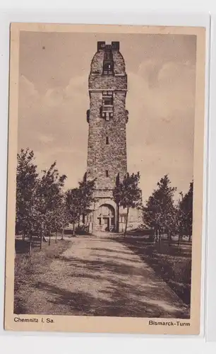 905951 AK Chemnitz - Bismarck-Turm, Straßenansicht mit Allee 1911
