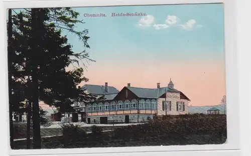 906296 AK Chemnitz - Heide-Schänke, Straßenansicht mit Rasenpartie 1911