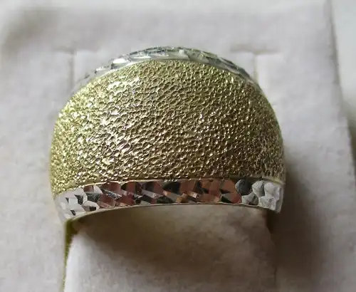eleganter vergoldeter 925er Sterling Silber Ring mit Hammerschlagoptik (142170)