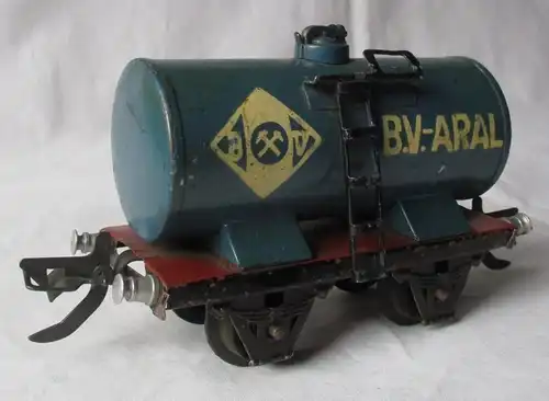 Original Märklin Spur 0 B.V.-Aral Tankwagen 1674 Kesselwagen DRB (156639)