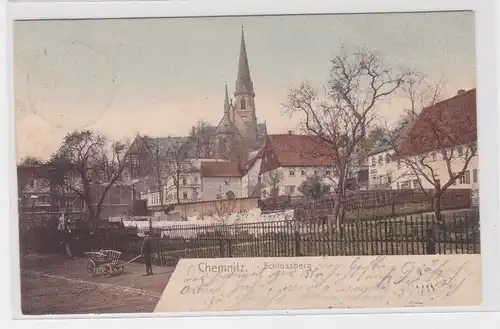 904311 Ak Chemnitz - Schlossberg mit Schlosskirche davor Straßenansicht 1904