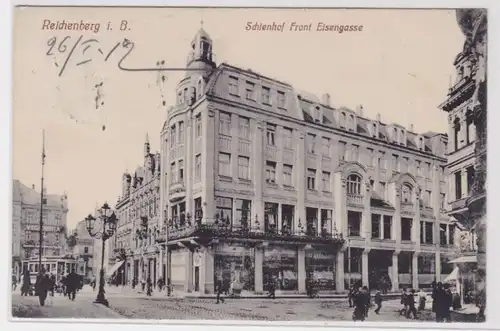 905150 AK Reichenberg Liberec - Schienhof Front Eisengasse, Straßenansicht 1911