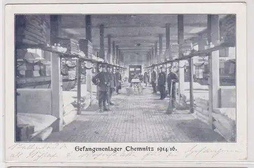 54379 AK Chemnitz - Gefangenenlager 1914/16 Innenansicht Soldaten beim Aufräumen