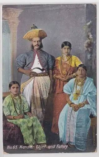 903759 Künstler AK No. 65 Kandian Chief and Family 1912