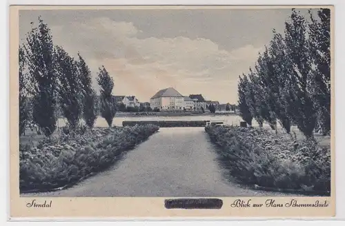 33021 AK Stendal - Blick zur Hans Schemmschule, Parkpartie 1948