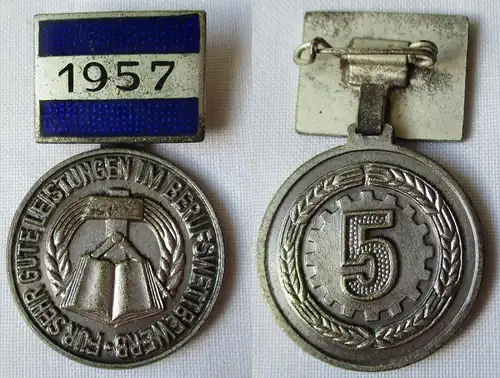 DDR Medaille 9.Berufswettbewerb FDJ 1957 für gute Leistungen in Silber (142328)