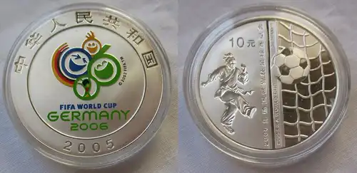 10 Yuan Silbermünze China 2005 Fussball WM in Deutschland 2006 (120380)