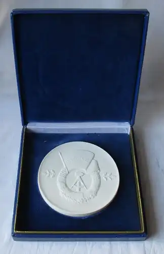 DDR Porzellan Medaille Projektierungsbüro Süd des MfNV im Etui (157846)