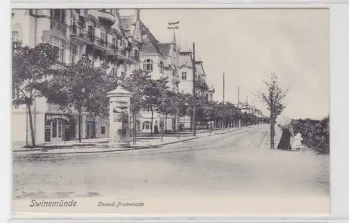 82417 Ak  Swinemünde Strand Promenade Morgenpost Büro um 1910