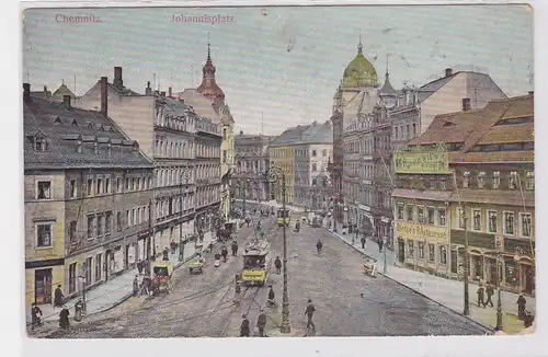 84044 Feldpost AK Chemnitz - Johannisplatz Straßenansicht mit Straßenbahn 1917