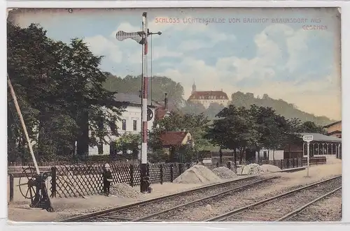 38979Feldpost Ak Schloß Lichtenwalde vom Bahnhof Braunsdorf gesehen 1918