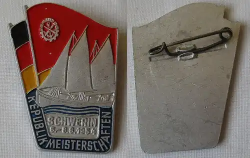 DDR Abzeichen GST Segeln Republik Meisterschaften Schwerin 6.-8.8.1954 (161963)