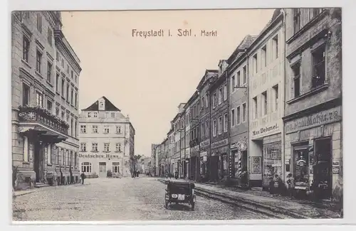91733 Ak Freystadt in Schlesien Markt mit Geschäften 1921