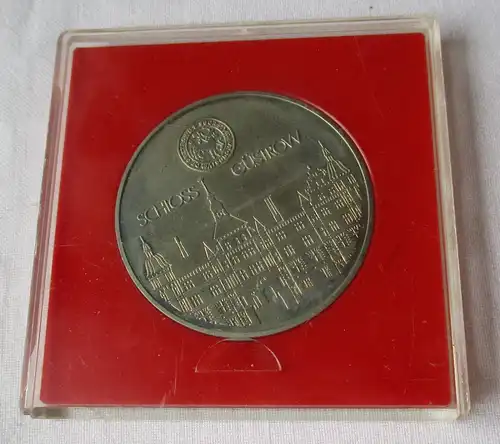 DDR Medaille 750 Jahre Güstrow 1228-1978, Schloss Güstrow im Etui (113829)