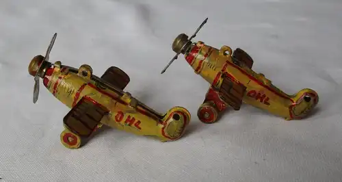 2x Blechspielzeug Zinnfigur Flugzeug mit Propeller OHL (131943)