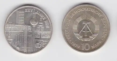 DDR Gedenk Münze 10 Mark 25 Jahre DDR - Städtemotiv - 1974 Silber Stgl. (136422)