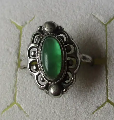 eleganter 835er Silber Ring mit verziertem Ringkopf und Schmuckstein (163226)