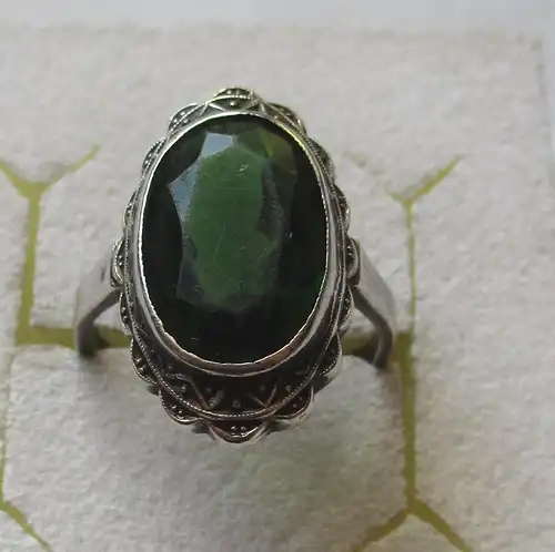 eleganter 835er Silber Ring mit verziertem Ringkopf und Schmuckstein (163240)