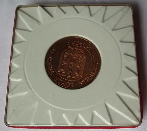 DDR Medaille 750 Jahre Stadt Stralsund 1234-1984 im Etui (116223)