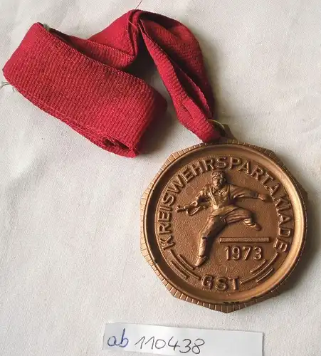 seltene DDR Medaille GST Kreiswehrspartakiade 1973 (110438)