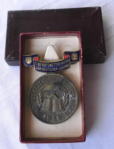 DDR Medaille 5.Berufswettbewerb der deutschen Jugend 1953 im Etui (122374)