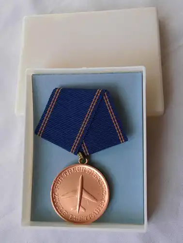 DDR Medaille Zivile Luftfahrt in Bronze für treue Dienste im Etui (120798)