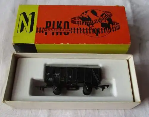 Piko VEB Spur N gedeckter Güterwagen grün 4126-04 mit OVP (107283)