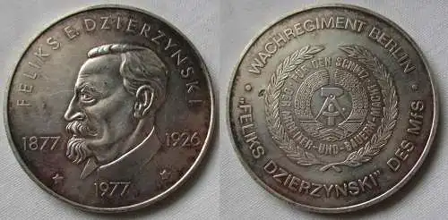 DDR Medaille Wachregiment Berlin "Feliks Dzierzinski" 1977 (119578)