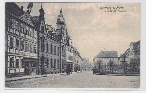 905839 Feldpost Ak Osterode am Harz Markt mit Postamt 1918