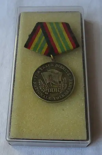 Medaille für treue Dienste in der NVA nat. Volksarmee in Gold im Etui (109056)