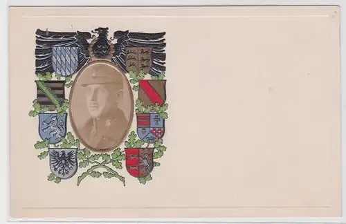 903792 Patriotika Präge Ak Soldatenfoto umgeben von deutschen Wappen um 1915