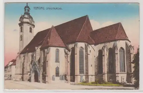 13670 Ak Torgau in Sachsen - Partie an der Stadtkirche um 1915
