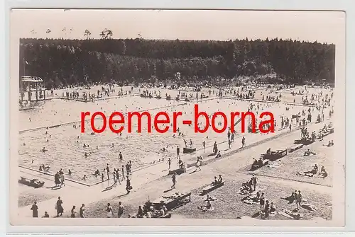 76256 Foto Ak Großröhrsdorf in Sachsen Schwimmbad 1943