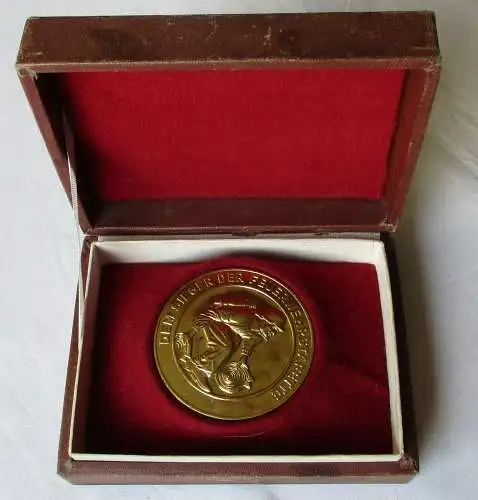 DDR Medaille Feuerwehr-Kampfsport Dem Sieger der Feuerwehrstafette (111990)