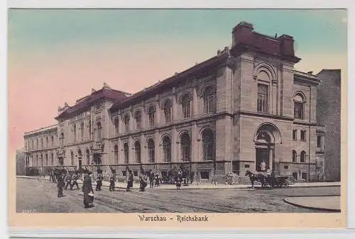 79896 AK Warschau - Reichsbank , davor Kutsche und Menschen um 1920