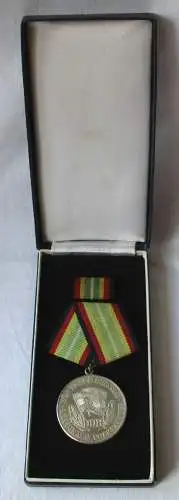 Medaille für treue Dienste in der NVA nat.Volksarmee in Silber 900er Ag (109258)