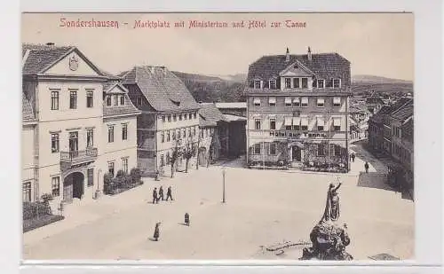 56412 Ak Sondershausen - Marktplatz mit Ministerium und Hotel zur Tanne um 1915