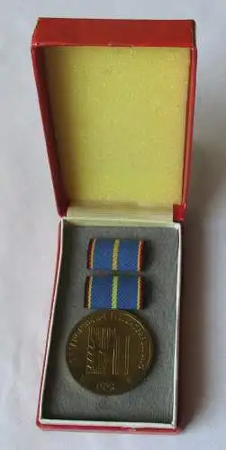 DDR Medaille für langjährige Pflichterfüllung Landesverteidigung + Etui (115902)