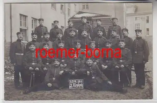 78677 Foto Ak Militär Gruppenbild L.I.R.101 3.Korporalschaft um 1915