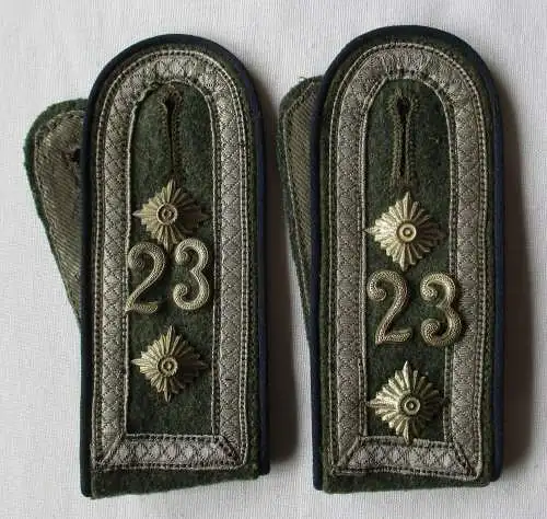 Paar Schulterstücke Oberfeldwebel Sanitäter Sanitätsdienste 23 Wehrmacht /114873