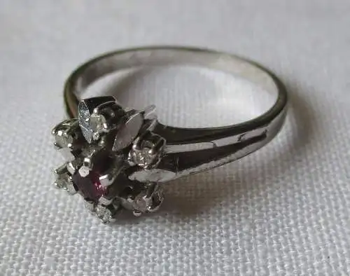 Eleganter 585er Weißgold Ring mit rotem Edelstein + 6 Diamanten (125354)