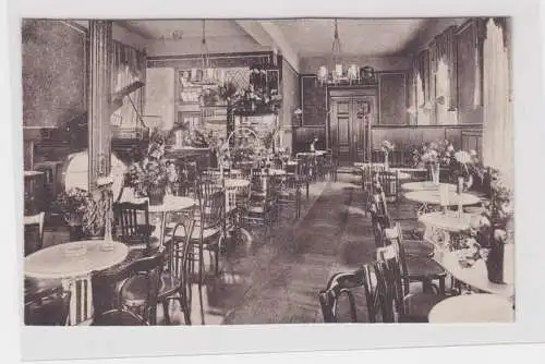 906769 Ak Eisleben - Innenansicht vom größten Konzert-Café 1928