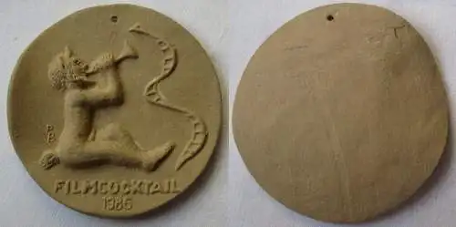 Seltene DDR Keramik Medaille Filmcocktail 1986 (149243)