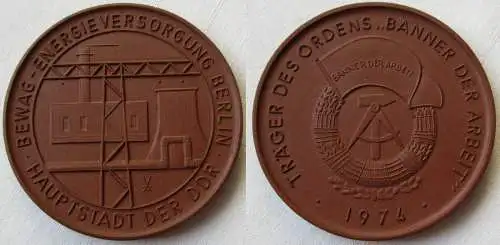 DDR Medaille BEWAG Energieversorgung Berlin - Banner der Arbeit 1974 (149246)